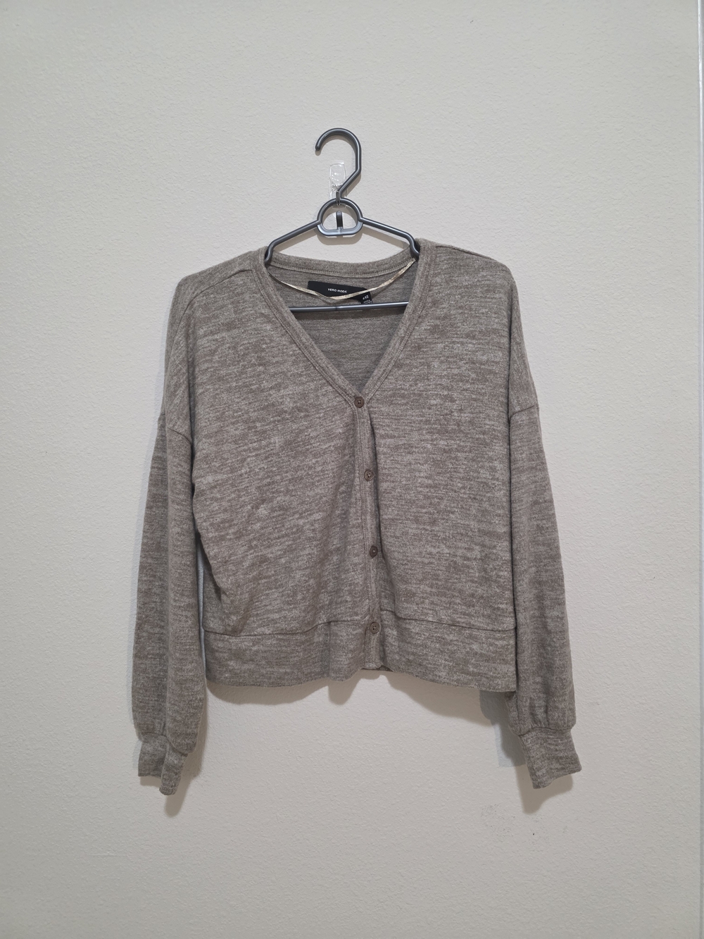 Vero Moda Light Gray V-Neck Button Front Cardigan